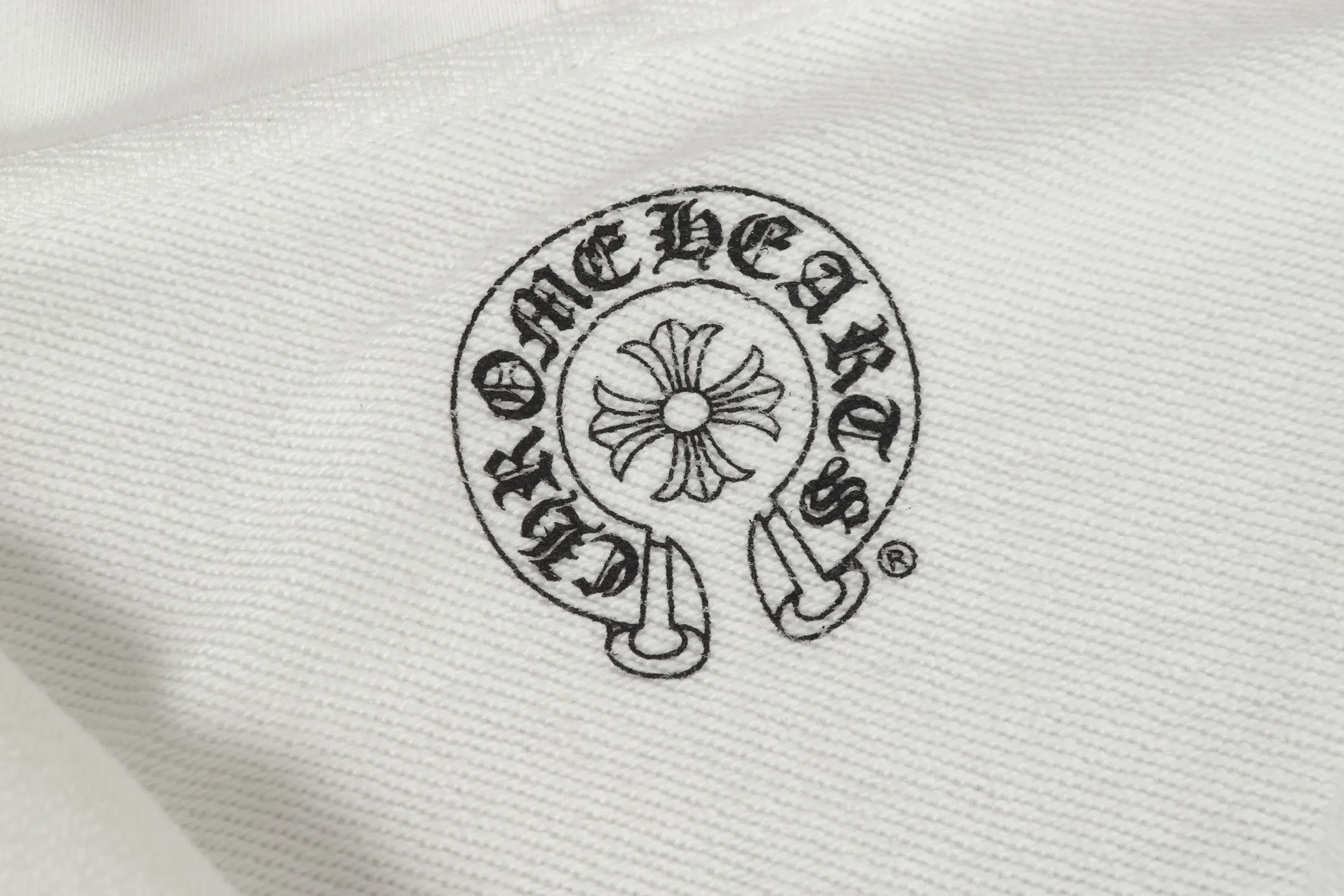 P250 cross-border model, please do not place an order if you are pursuing quality -Chrome Hearts/Chrome Hearts Sanskrit ghost print zipper sweatshirt cardigan jacket -High weight, high density and high quality. The wool is soft, delicate and skin-friendly. Soft and silky to the touch. Excellent warmth and skin-friendly properties. LXL